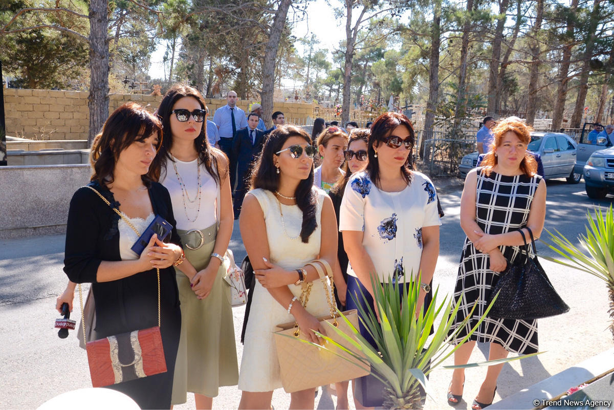 Azərbaycanın dünya elminə bəxş etdiyi görkəmli simalardan biri - şərqşünas alim Aida İmanquliyevanın xatirəsi anılıb (FOTO)