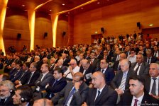 Azərbaycanda Neftçilər günü qeyd olunur (FOTOREPORTAJ)