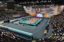 Azərbaycan Prezidenti İlham Əliyev voleybol üzrə milli komandamızın oyununa baxıb (FOTO)
