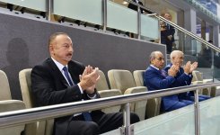 Prezident İlham Əliyev voleybol üzrə milli komandamızın oyununa baxıb (FOTO)