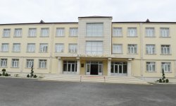 Prezident İlham Əliyev Salyan şəhər 2 saylı tam orta məktəbin yeni binasının açılışında iştirak edib (FOTO)