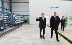 Prezident İlham Əliyev Salyanın Xıdırlı kəndində dəniz suyunun duzsuzlaşdırılması kompleksinin fəaliyyəti ilə tanış olub (FOTO)