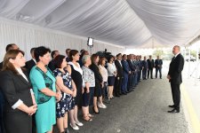 Prezident İlham Əliyev Salyan rayonunun Çuxanlı-Gəncəli-Piratman-Parça Xələc-Seyidan avtomobil yolunun açılışında iştirak edib (YENİLƏNİB) (FOTO)