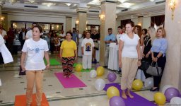 Bakıda “Klassik Yoqa Məktəbi” açılıb (FOTO)