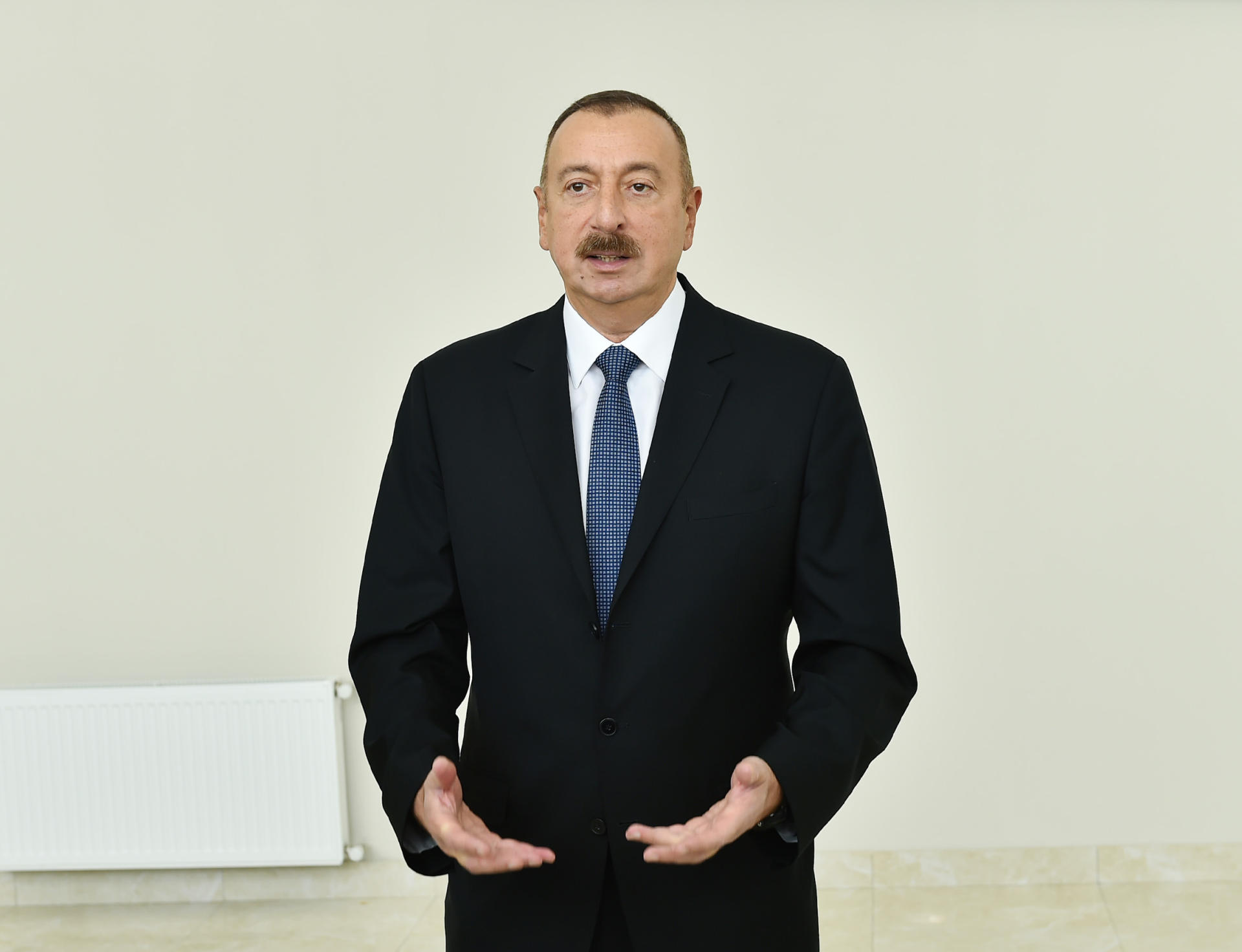 Prezident İlham Əliyev Neftçala Sənaye Məhəlləsinin açılışında iştirak edib (YENİLƏNİB) (FOTO)