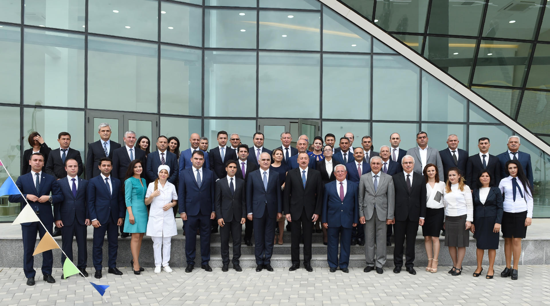 Prezident İlham Əliyev Neftçala Sənaye Məhəlləsinin açılışında iştirak edib (YENİLƏNİB) (FOTO)
