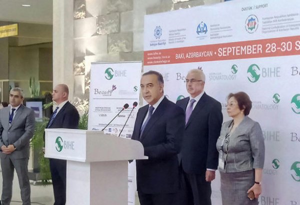 Nazir müavini: Dövlət tibb müəssisələri publik hüquqi şəxsə çevrilməlidir