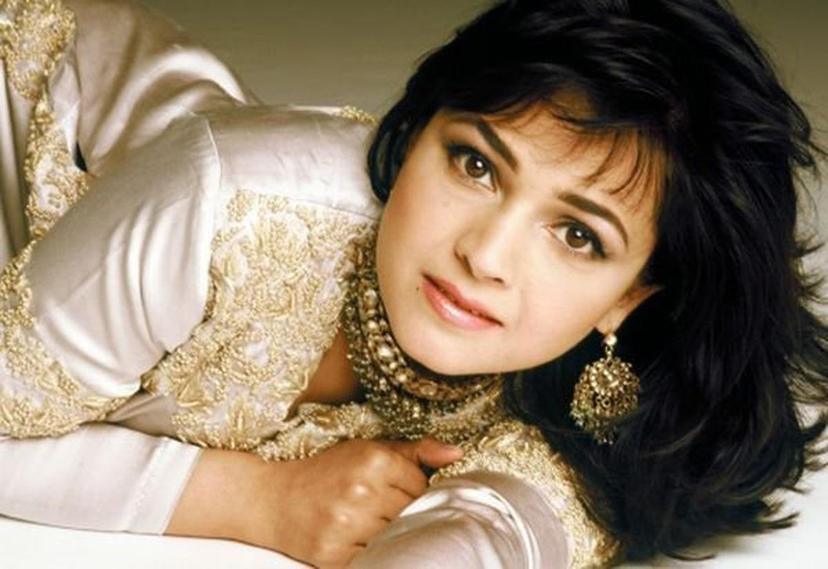 Hindistanın Madonnası və pop-musiqisinin kraliçası Alişa Çinay Bakıya gələcək (FOTO/VİDEO)