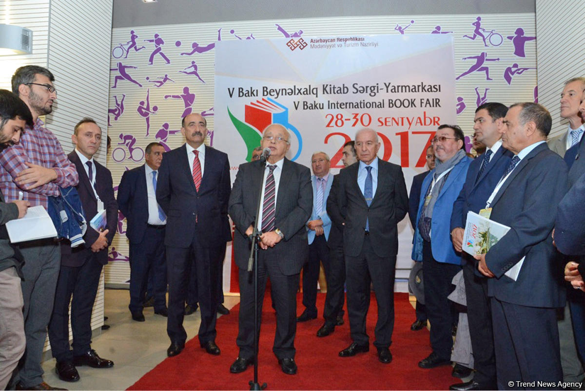 V Bakı Beynəlxalq Kitab Sərgi-Yarmarkasının açılışı olub (FOTO)