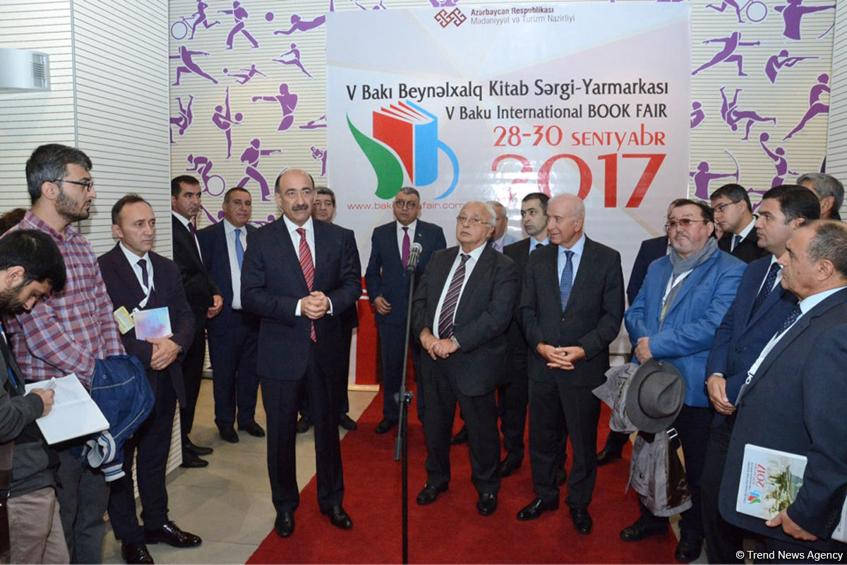 V Bakı Beynəlxalq Kitab Sərgi-Yarmarkasının açılışı olub (FOTO)
