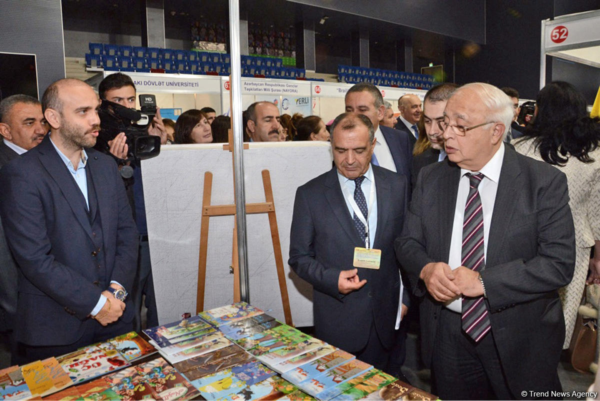 V Bakı Beynəlxalq Kitab Sərgi-Yarmarkasının açılışı olub (FOTO)