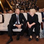 Prezident İlham Əliyev dünya şöhrətli alim Lütfi Zadə ilə vida mərasimində iştirak edib (FOTO) (YENİLƏNİB-2)