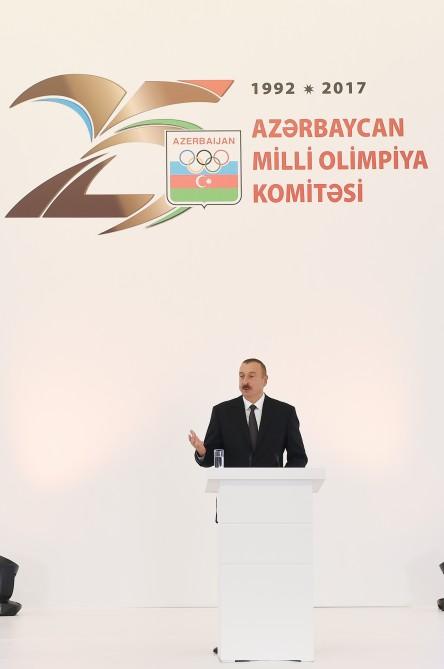 Prezident İlham Əliyevə Beynəlxalq Cüdo Federasiyasının ən yüksək mükafatı - qızıl medalı təqdim edilib (YENİLƏNİB-3) (FOTO)