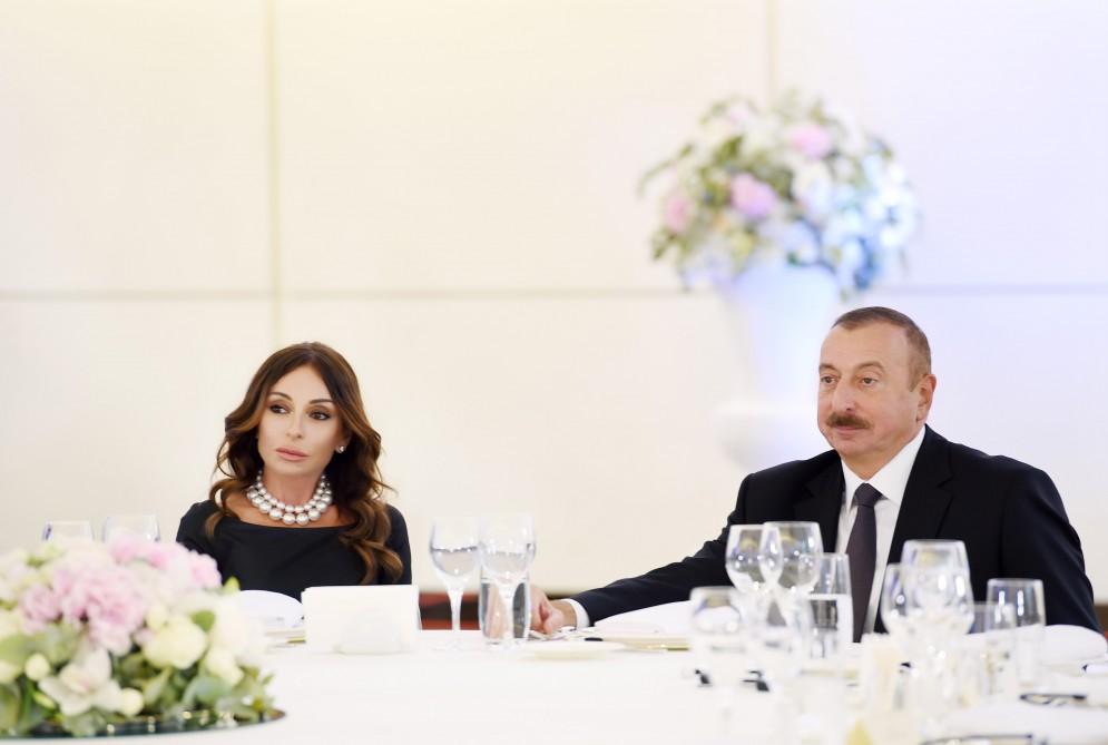 Prezident İlham Əliyevə Beynəlxalq Cüdo Federasiyasının ən yüksək mükafatı - qızıl medalı təqdim edilib (YENİLƏNİB-3) (FOTO)