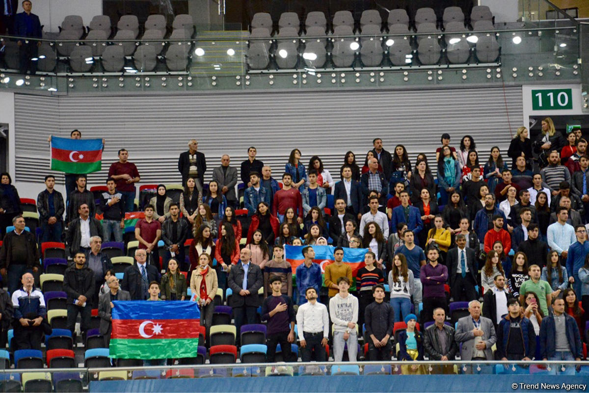 AÇ-2017: Voleybol millimiz yarımfinala yüksəldi - FOTOSESSİYA
