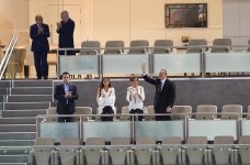 Prezident İlham Əliyev və xanımı komandamızın oyununa baxıblar (FOTO)