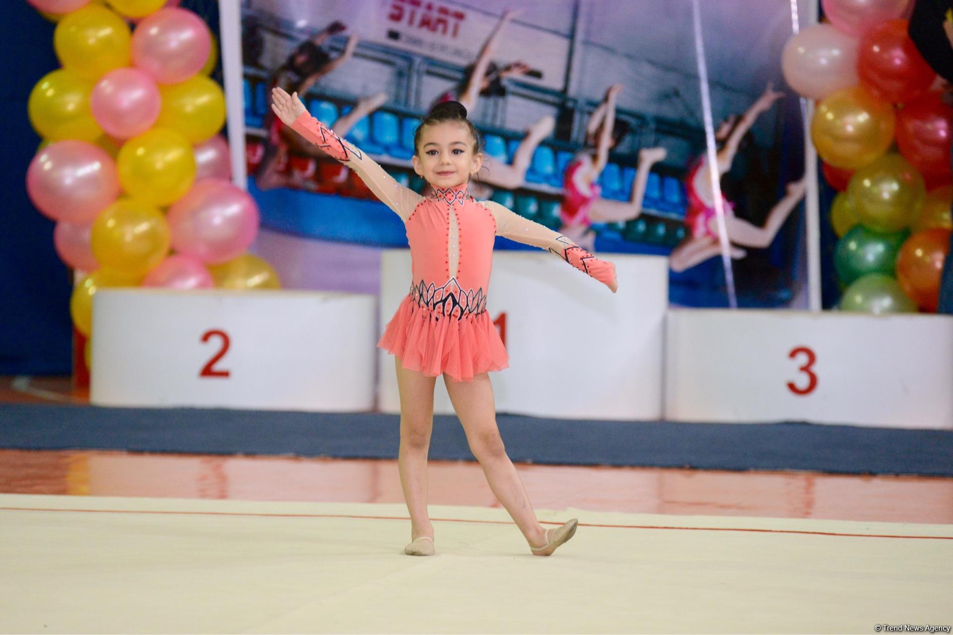 Bədii gimnastika üzrə Payız Ulduzları açıq birinciliyi keçirilib (FOTO)