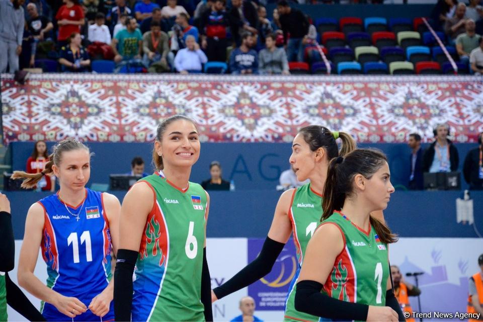 Voleybol millimiz Avropa Çemionatında növbəti oyununu keçirib (FOTOREPORTAJ)