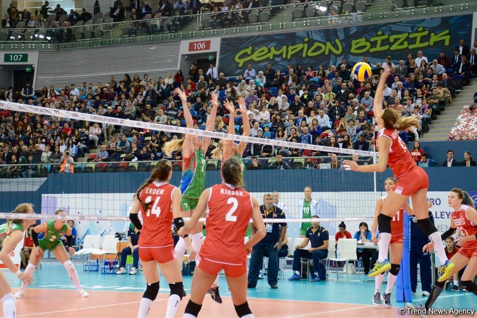 Voleybol millimiz Avropa Çemionatında növbəti oyununu keçirib (FOTOREPORTAJ)