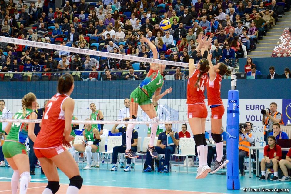 Voleybol millimiz Avropa Çemionatında növbəti oyununu keçirib (FOTOREPORTAJ)