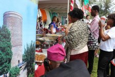 Azərbaycan Milli Geyim Mərkəzinin libasları Nigeriyada təqdim olunub (FOTO)