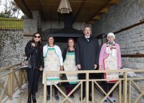 Prezident İlham Əliyev və xanımı Şamaxının Dəmirçi kəndində görülən işlərlə tanış olub (FOTO)