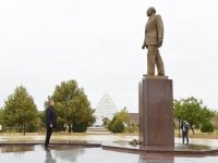 Prezident İlham Əliyev Qobustan rayonuna səfərə gəlib (FOTO)