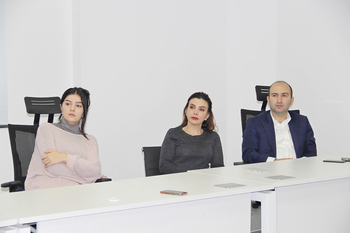 Bilik Fondundan yeni layihə – "Ekran və efirdə ədəbi dil normaları" (FOTO)