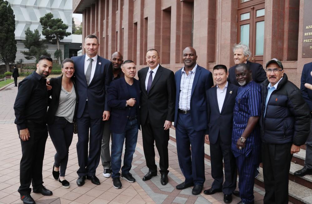 Prezident İlham Əliyev Ümumdünya Boks Şurasının 55-ci Konvensiyasının iştirakçılarını qəbul edib (FOTO) (YENİLƏNİB-2)