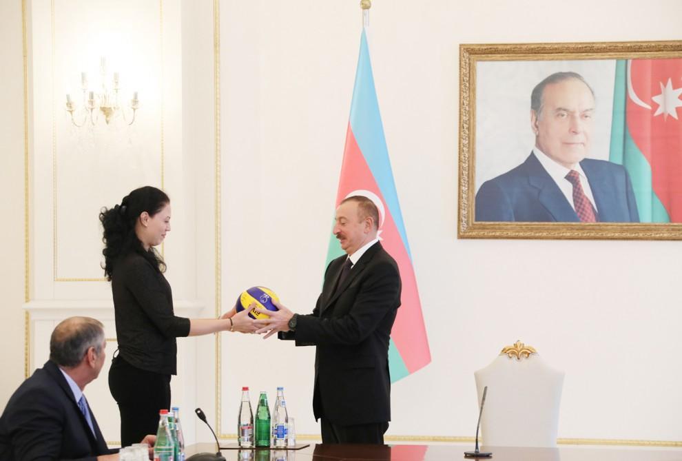 Prezident İlham Əliyev: Azərbaycan dünya Olimpiya ailəsində artıq öz layiqli yerini tutub (FOTO) (YENİLƏNİB)