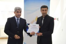 Bilik Fondu Cocuq Mərcanlıda müəllimləri təbrik edib (FOTO)