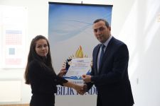 Bilik Fondu Cocuq Mərcanlıda müəllimləri təbrik edib (FOTO)