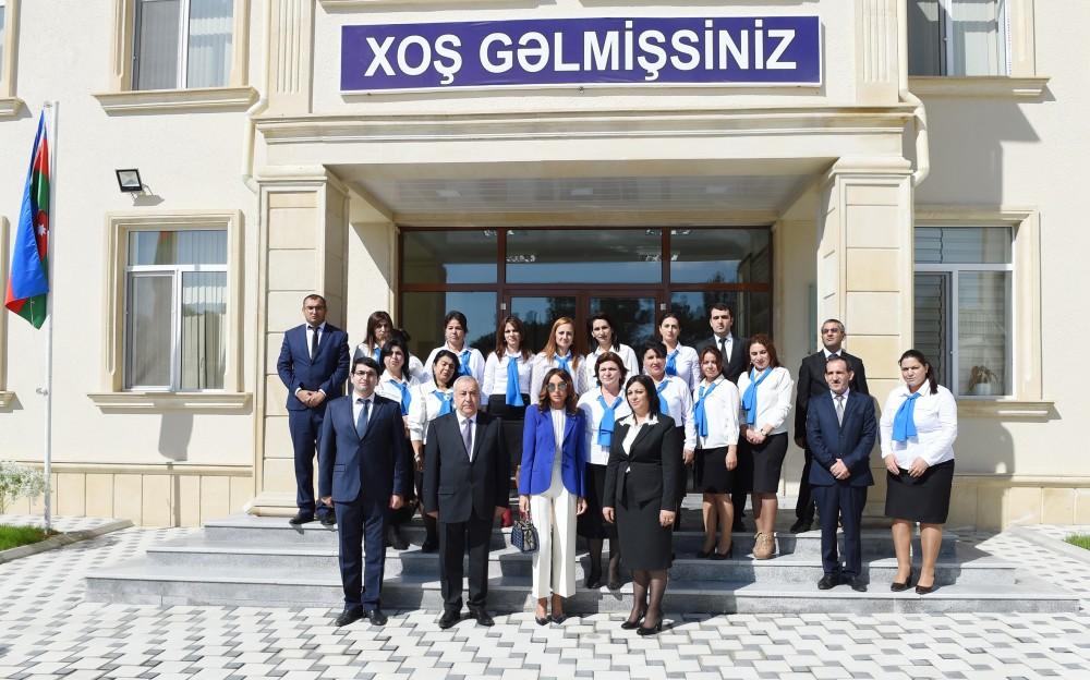 Azərbaycanın Birinci vitse-prezidenti Ramanada Qubadlı rayon Xanlıq kənd orta məktəbinin yeni binasında yaradılan şəraitlə tanış olub  (FOTO)