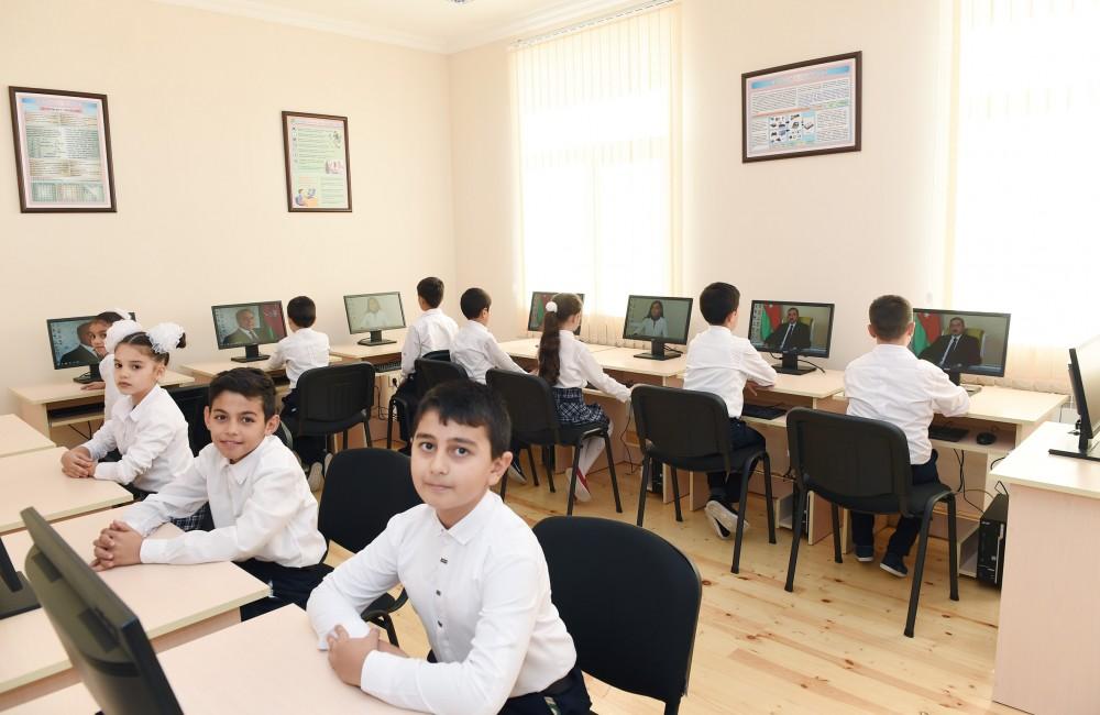Azərbaycanın Birinci vitse-prezidenti Ramanada Qubadlı rayon Xanlıq kənd orta məktəbinin yeni binasında yaradılan şəraitlə tanış olub  (FOTO)