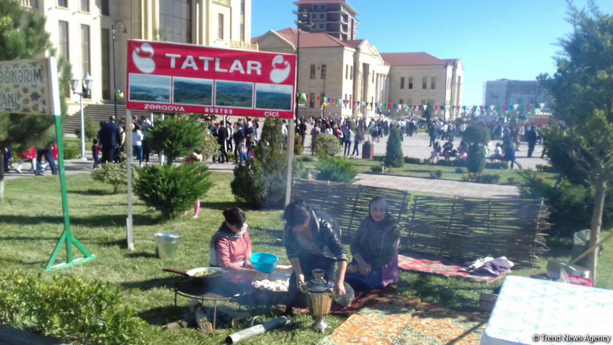 Qubada “Alma bayramı” və “Xalça festivalı” (FOTO)