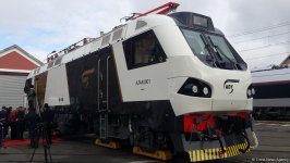 Yeni elektrovozlarla Bakıdan Tbilisiyə daha tez çatmaq olacaq (FOTO) (ÖZƏL)