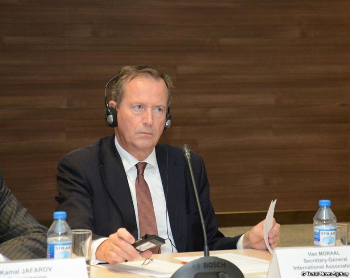Bakıda kibercinayətkarlıq mövzusunda regional konfrans keçirilir (FOTO)