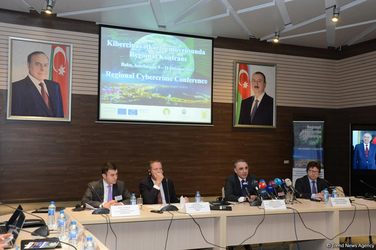 Bakıda kibercinayətkarlıq mövzusunda regional konfrans keçirilir (FOTO)