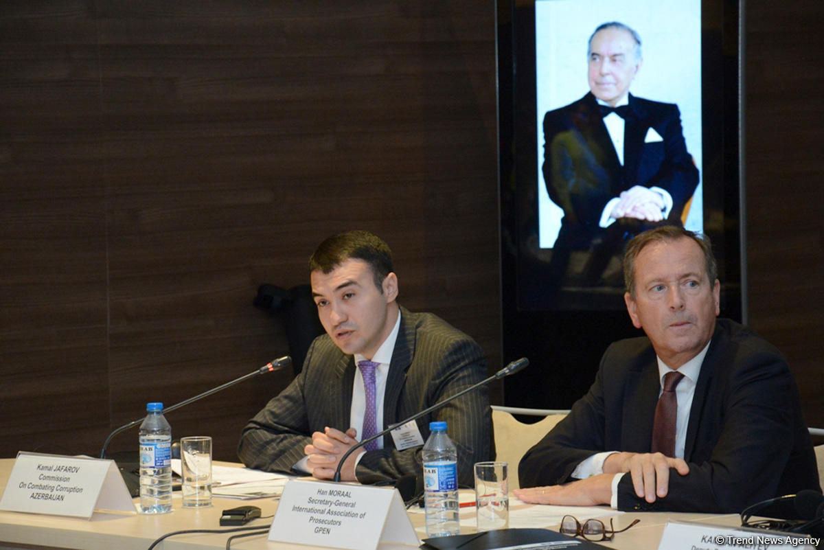 Bakıda kibercinayətkarlıq mövzusunda regional konfrans keçirilir (FOTO)
