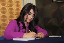 ADGTT-da “Səhnə” kitabının təqdimatı keçirilib (FOTO)