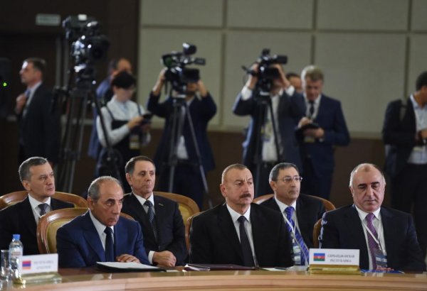 Prezident İlham Əliyev MDB Dövlət Başçıları Şurasının geniş tərkibdə iclasında iştirak edib (YENİLƏNİB) (FOTO)