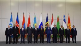Prezident İlham Əliyev Soçidə MDB Dövlət Başçıları Şurasının məhdud tərkibdə iclasında iştirak edib (YENİLƏNİB-2) (FOTO)