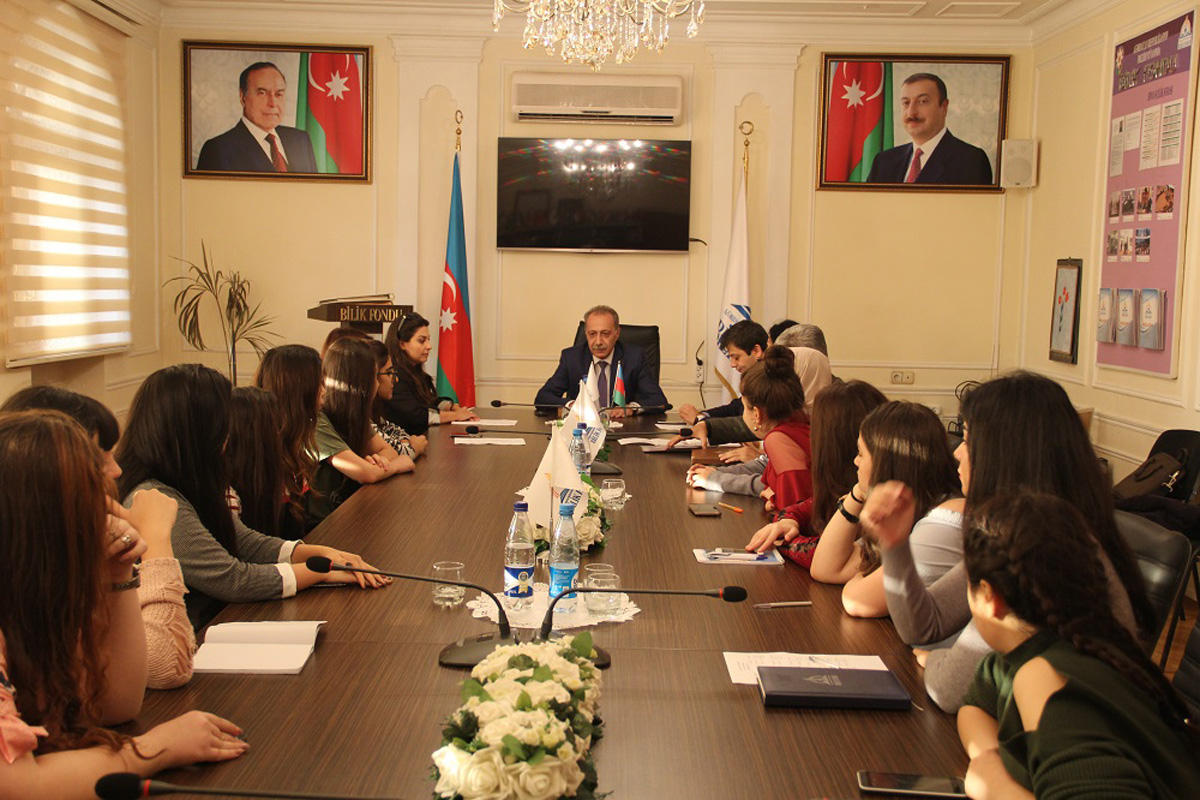 BDU tələbələri üçün “Gənc jurnalistlər” klubu yaradılıb (FOTO)