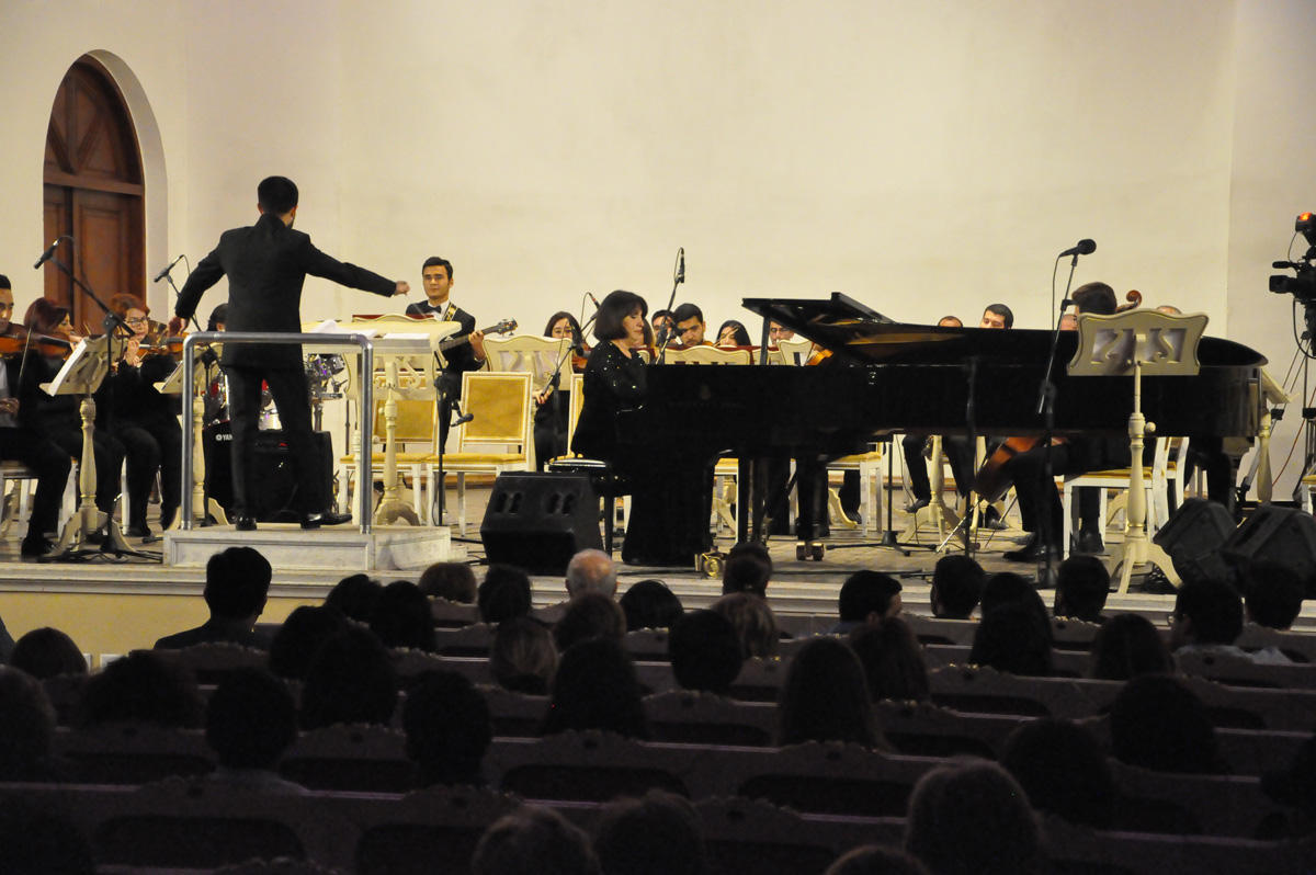 Bəstəkar-pianoçu Pikə Axundovanın müəllif konserti keçirilib (FOTO)