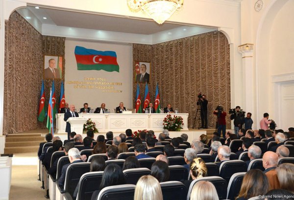 Dəmir yolu işçilərinin peşə bayramı günü qeyd olunub (FOTO)