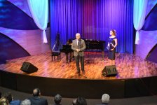 Tanınmış opera müğənnisi Adil Məlikovun xatirəsinə həsr olunmuş konsert keçirilib (FOTO)