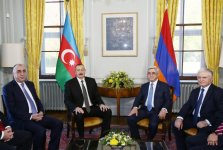 Cenevrədə Azərbaycan və Ermənistan prezidentlərinin görüşü keçirilib (FOTO) (YENİLƏNİB)