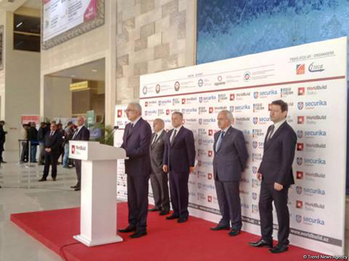 Niyazi Səfərov: Azərbaycan özünü əksər tikinti materialları ilə tam təmin edir (FOTO)