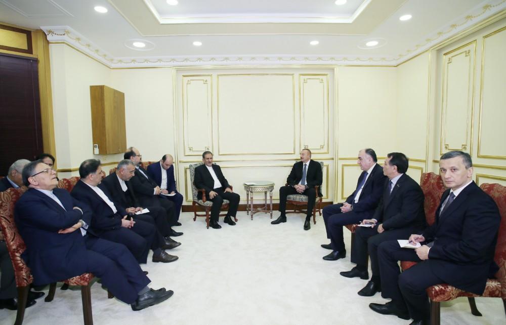 Prezident İlham Əliyev: Azərbaycan beynəlxalq terrorizmə qarşı mübarizədə səylərini əsirgəmir (FOTO) (YENİLƏNİB)