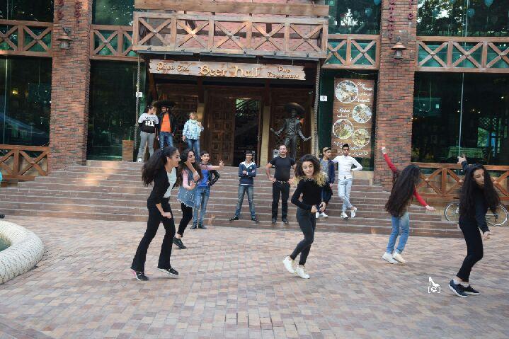 Bakıda "Bollywood Night" gecəsinə həsr olunmuş flaşmob keçirilib (FOTO/VİDEO)